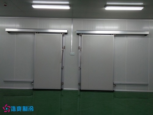 浩爽制冷为某公司建造的小型保鲜库