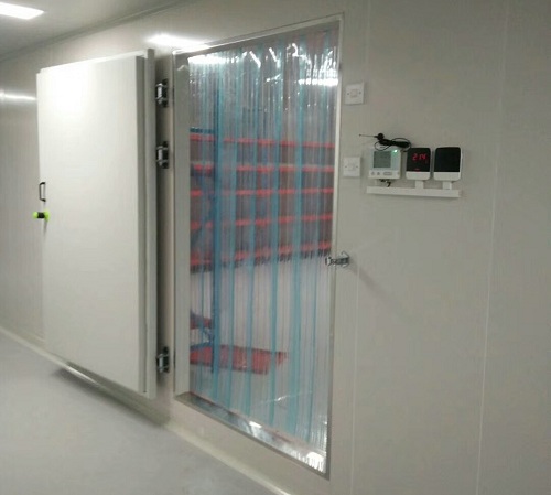 我厨生鲜冷库门实拍