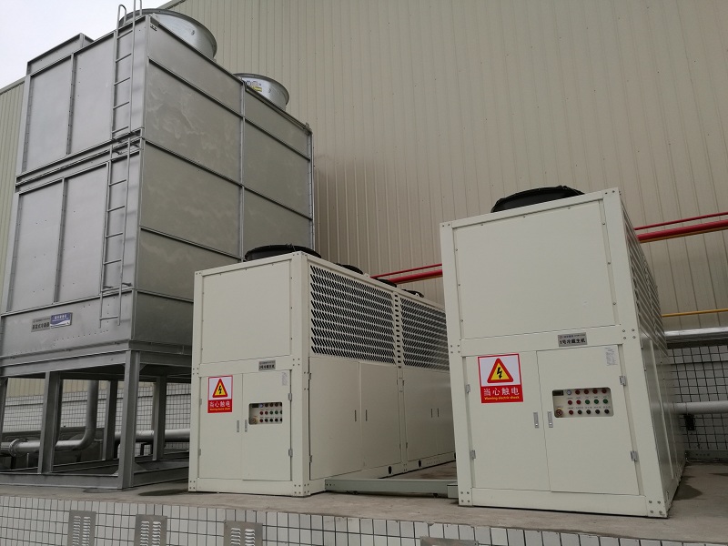 某医药公司的冷库压缩机组实拍