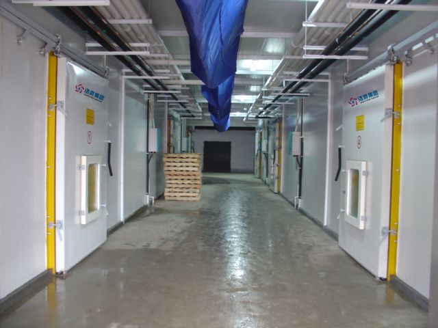 建个恒温库每平米造价要多少钱？