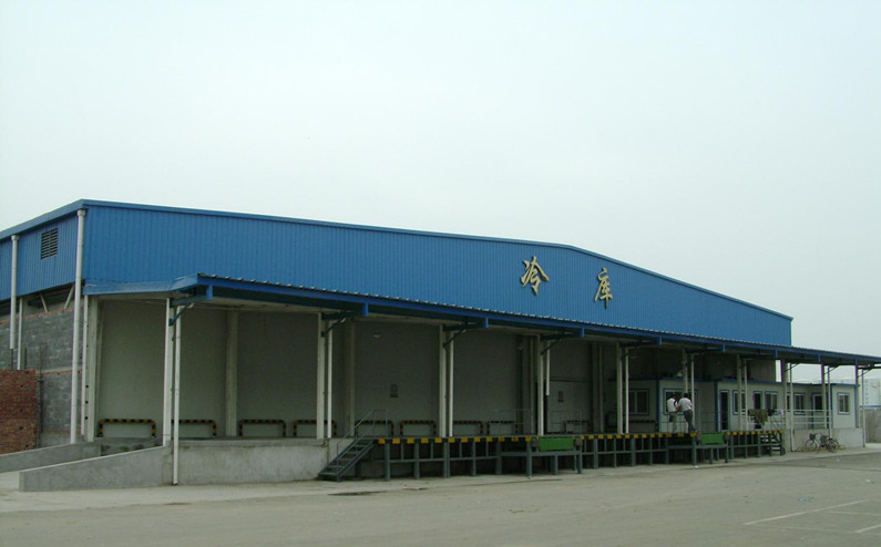 钢结构普通仓库改建成冷藏库的关键注意事项