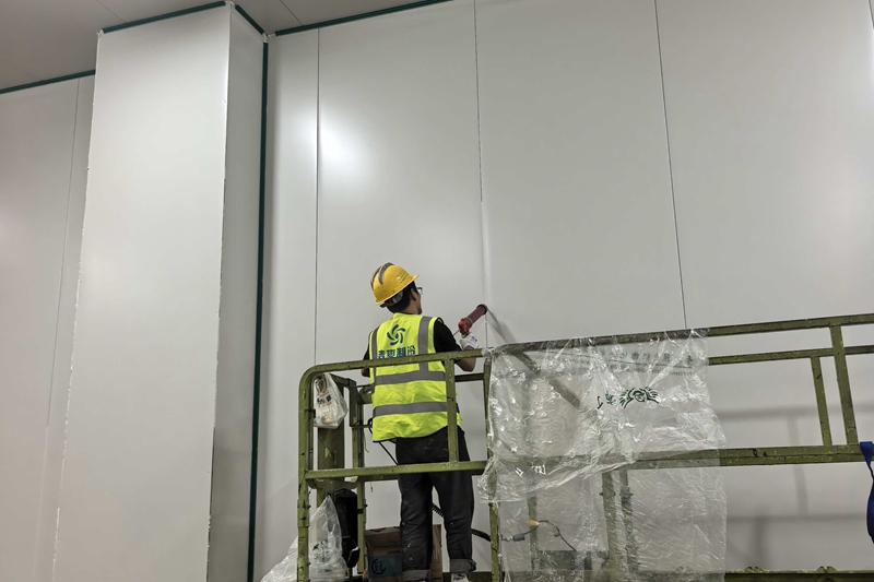 建造一个1000平方米的冷藏仓库需要多少钱？